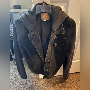 Hollister Vintage Cropped black Denim Jacket